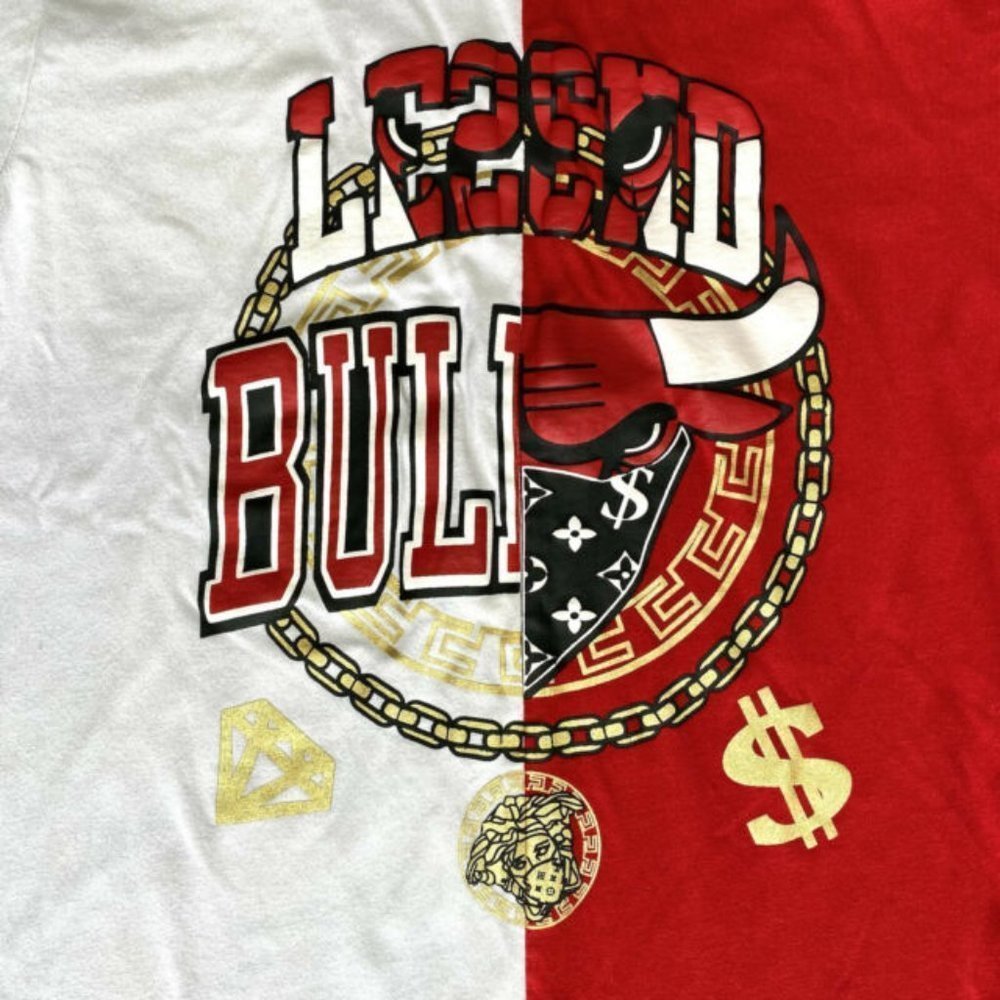 Krisp NYC Chicago Bulls T-Shirt Mens Small Jordan Graphic Red White EUC RARE